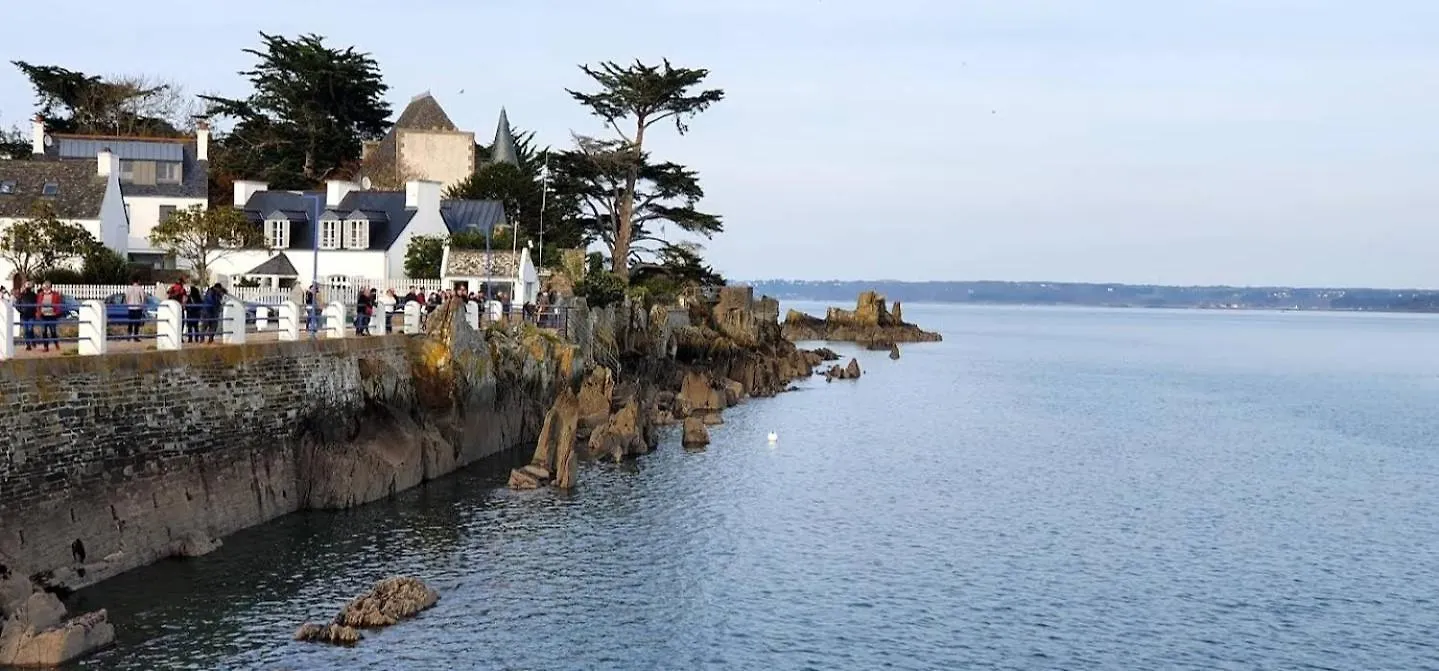 Holiday home Maison 4 Personnes - Louargat